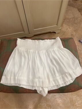 TCEC White Smocked Waist Flutter Shorts
